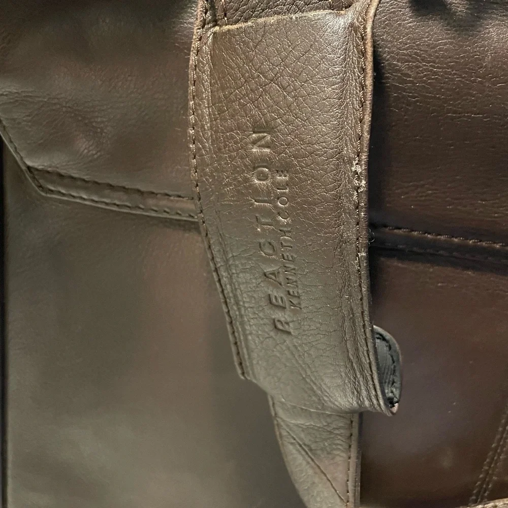 Kenneth Cole Reaction Chocolate Brown Leather Briefcase